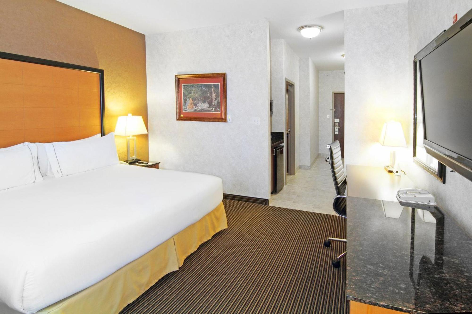 Holiday Inn Express Calgary South By Ihg Exterior foto
