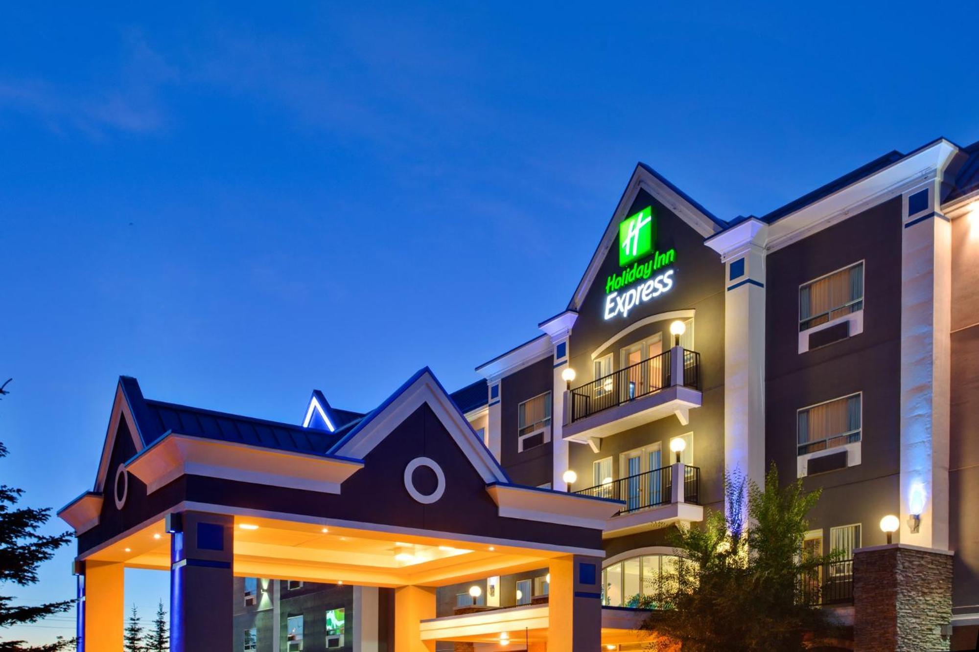 Holiday Inn Express Calgary South By Ihg Exterior foto